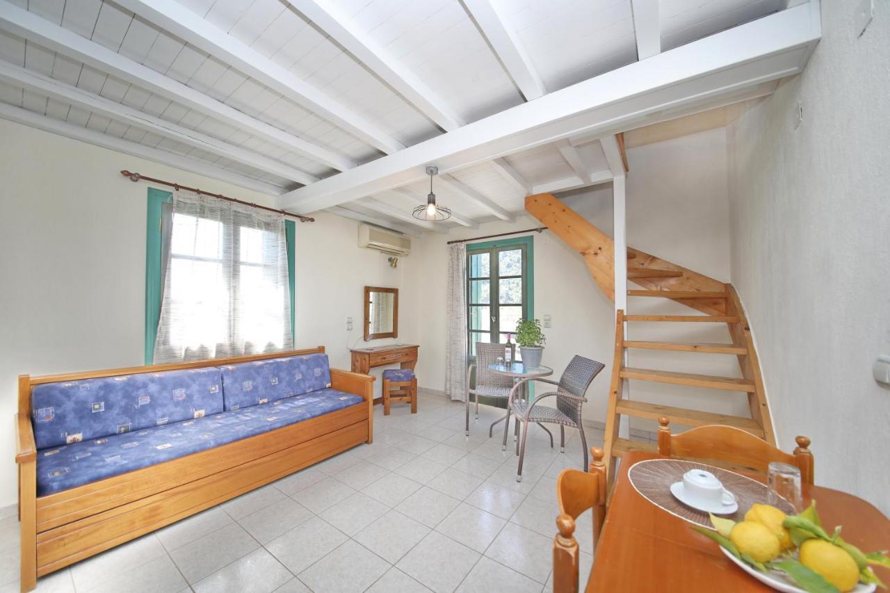 Skopelos Evergreen Apartments Stafylos Eksteriør billede