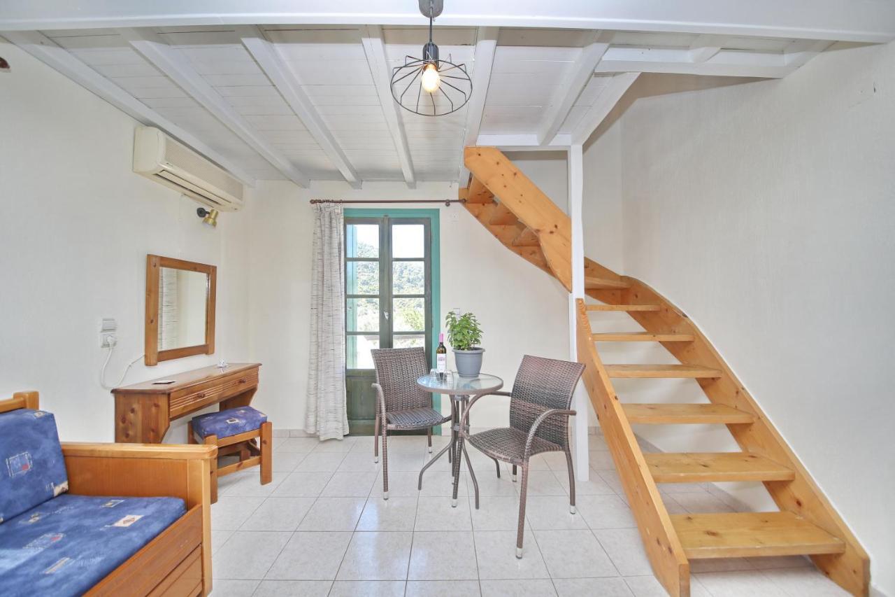 Skopelos Evergreen Apartments Stafylos Eksteriør billede