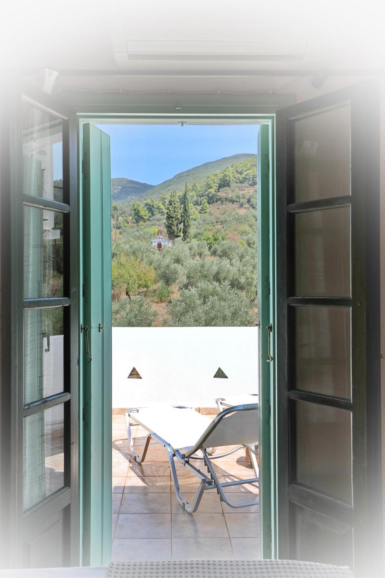 Skopelos Evergreen Apartments Stafylos Eksteriør billede