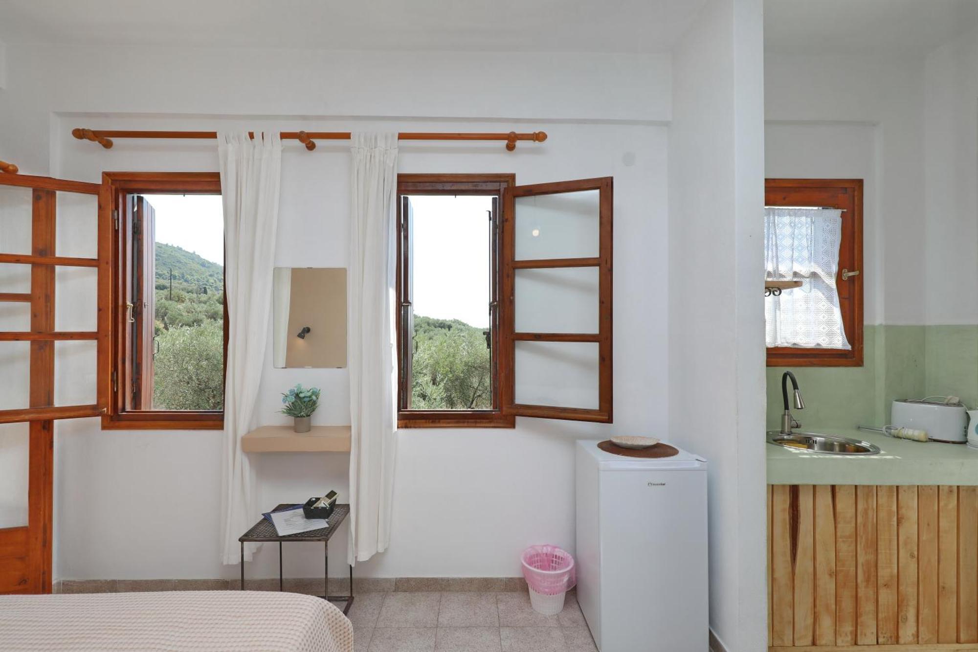Skopelos Evergreen Apartments Stafylos Eksteriør billede